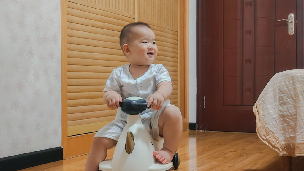 就是上去还有点怕怕