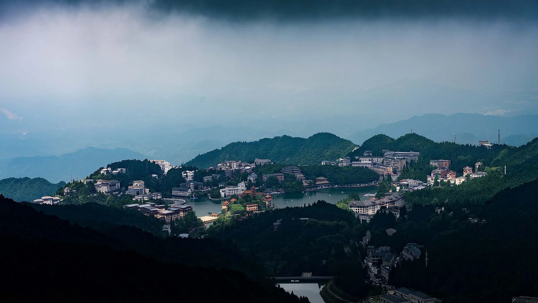 云中湖